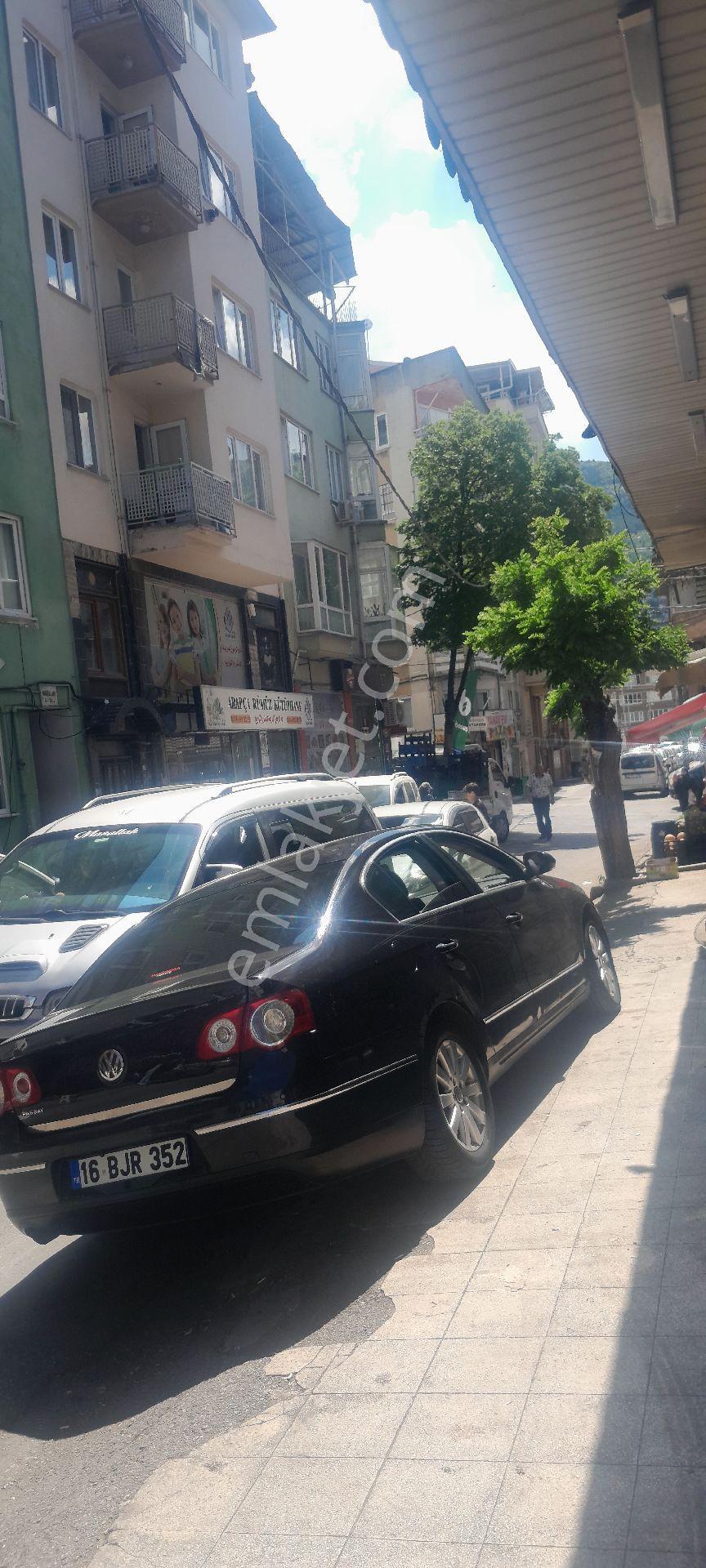 Kombili, Balkonlu, Şehir Merkezinde Satılık Daire - Görsel 28