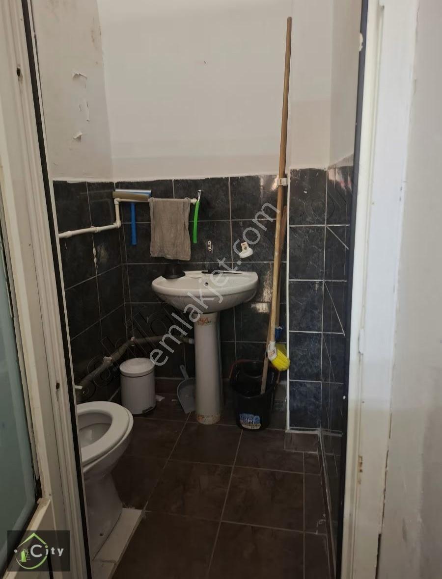 K.m.paşa Kiralık Deplu Dukan İzcitürk Sokak60 Mt - Görsel 7