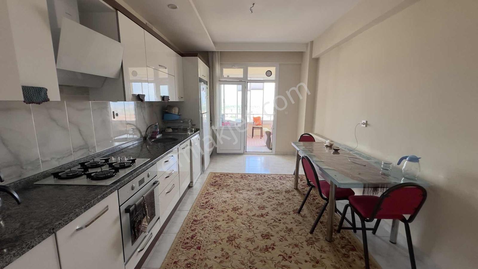 Emin Emlaktan Osmanlı Konutlarında 175 M² Muhteşem Manzara - Görsel 12
