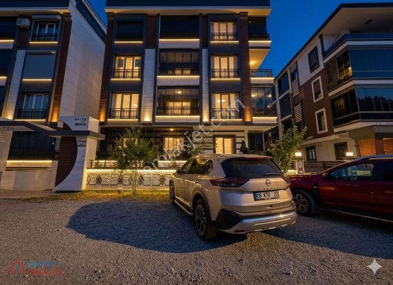 ▓aktiften Modern Yaşamın Tüm Beklentilerini Karşılayan 2+1 Daire