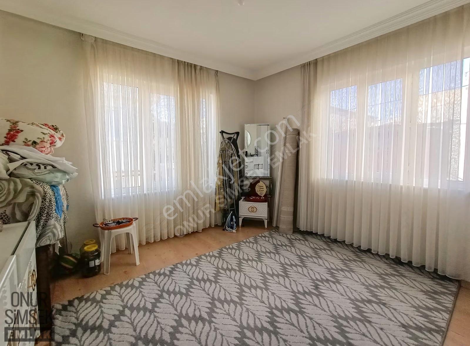Kızılkeçili'de Eşyalı Ara Kat 3+1 Daire - Görsel 15