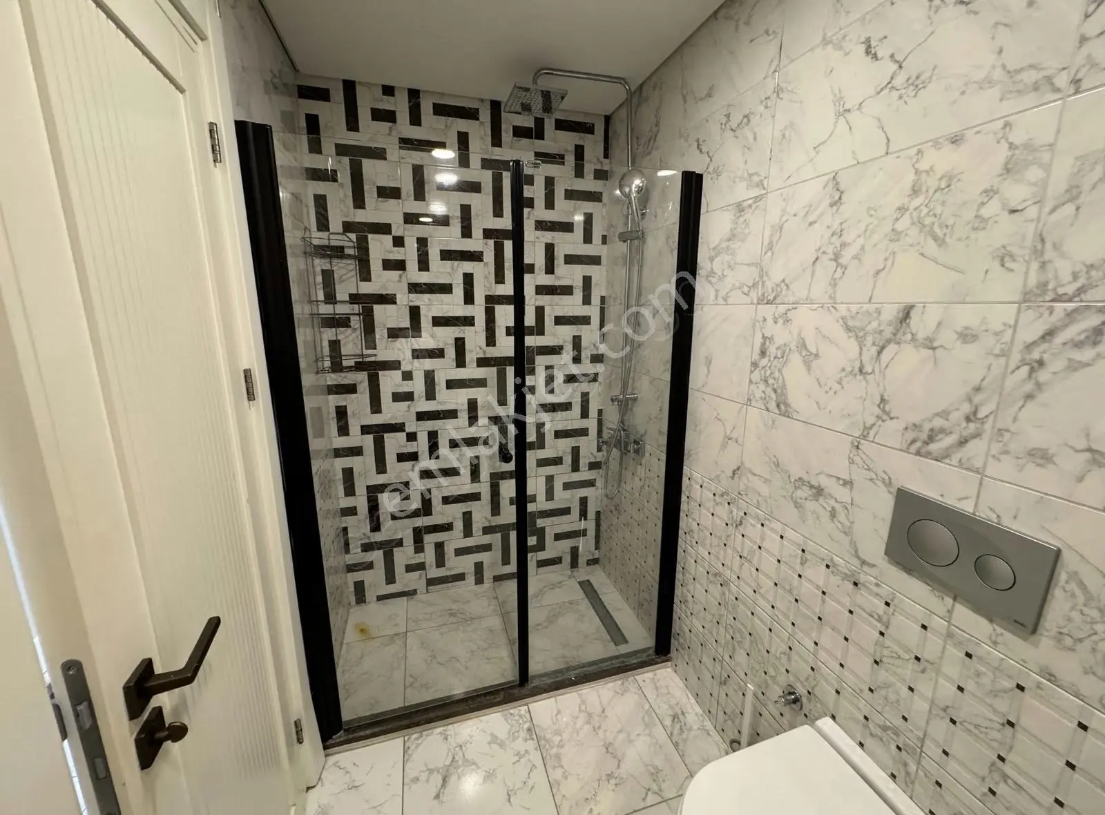 Alya Mercan Sitesinde 2+1 Peyzaj Cephe Lüks Kiralık Daire - Görsel 4