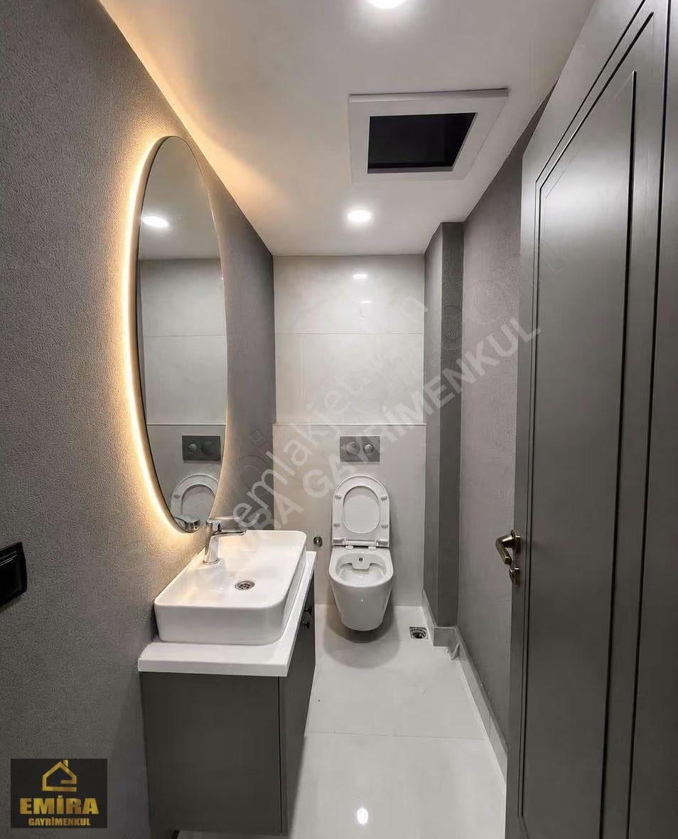 Çınarlıda Bağımsız İskanlı 5+1+kış Bahçeli Kelepir Satılık Villa - Görsel 4