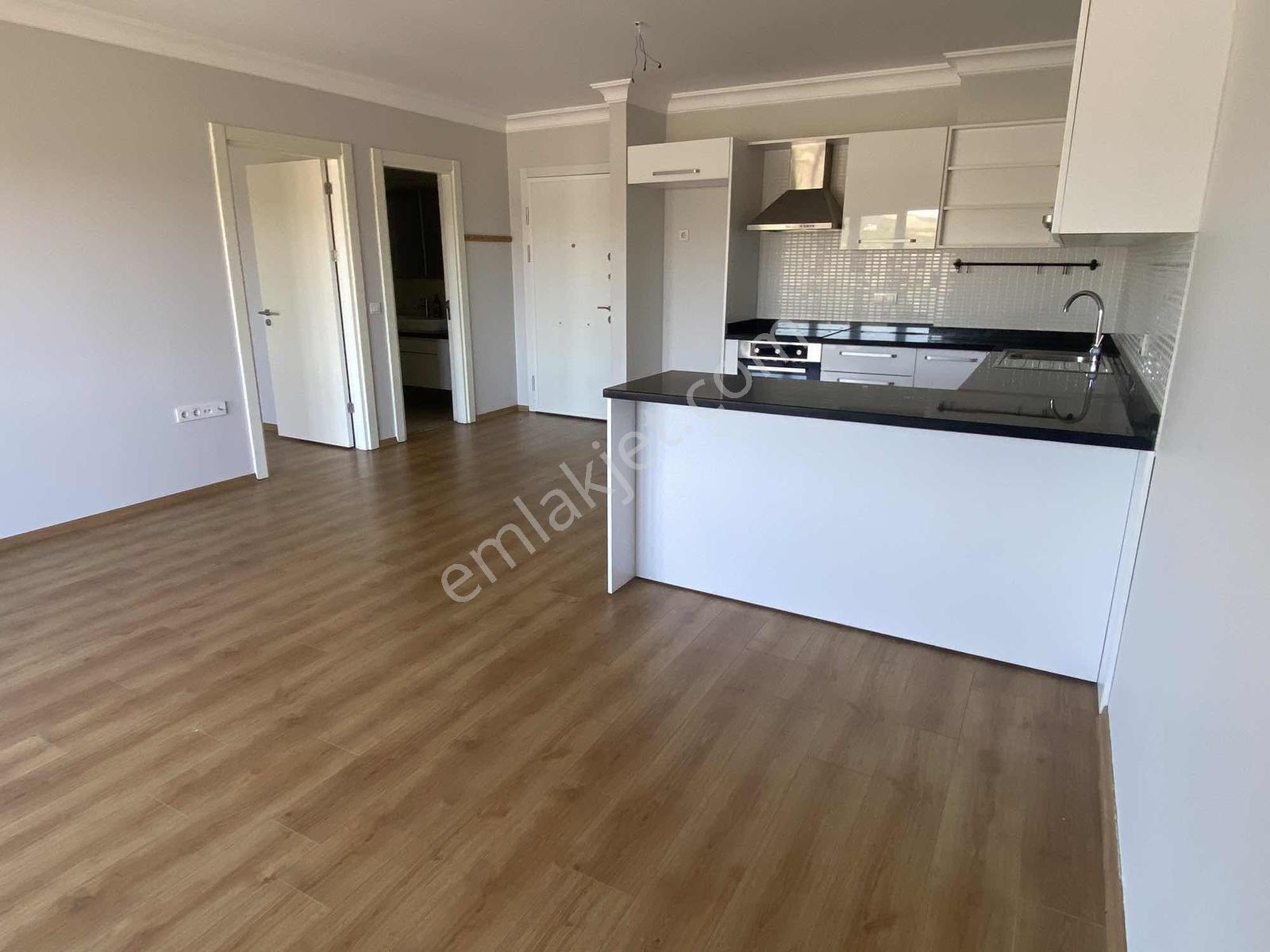 Tuzla Cordella Sitesinde 1+1 Kiralık - Görsel 30