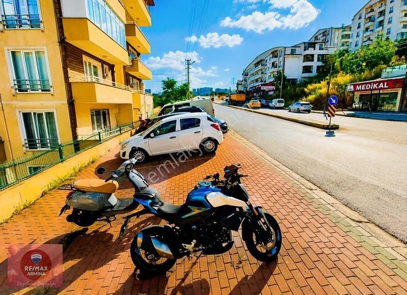 Remax Arminadan Boğazovada Kocaeli Şehir Hastanesi Karşısı 2+1 - Görsel 21