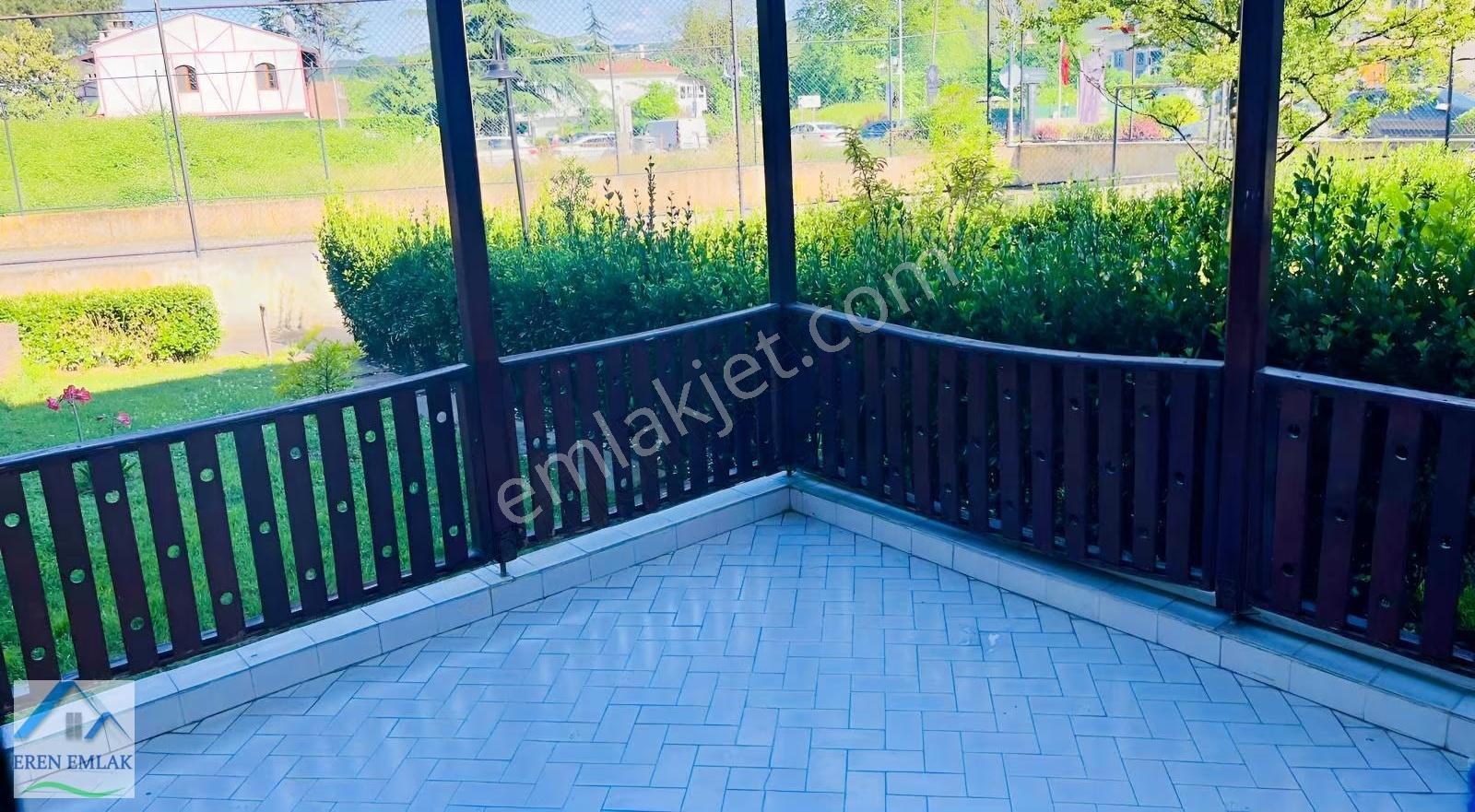 Sapanca Sahilde Havuzlu Sitede Kiralık 4+1 Villa - Görsel 31