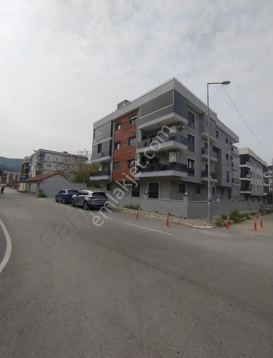 Irmak Mahallesinde Köşe Konumda Ferah Satılık Daire