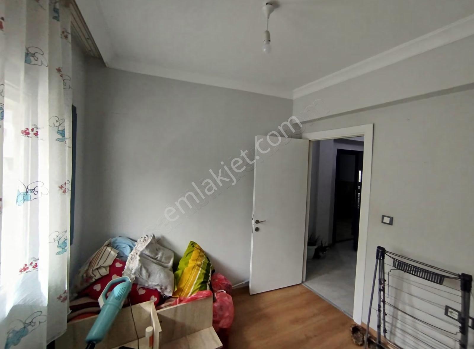 Irmak Mahallesinde Köşe Konumda Ferah Satılık Daire - Görsel 10