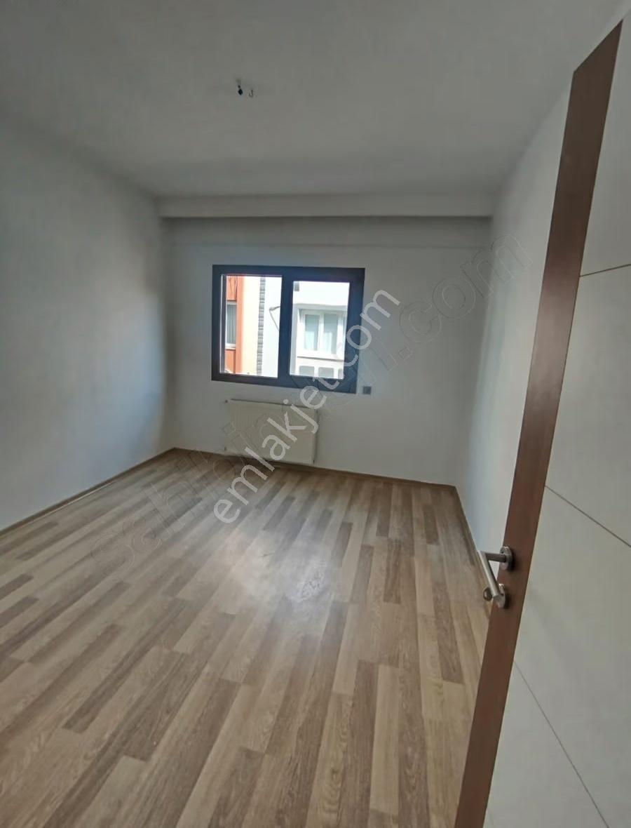 Gazi Mahallesinde 3+1 Yeni Masrafsız Kiralık Daire - Görsel 22