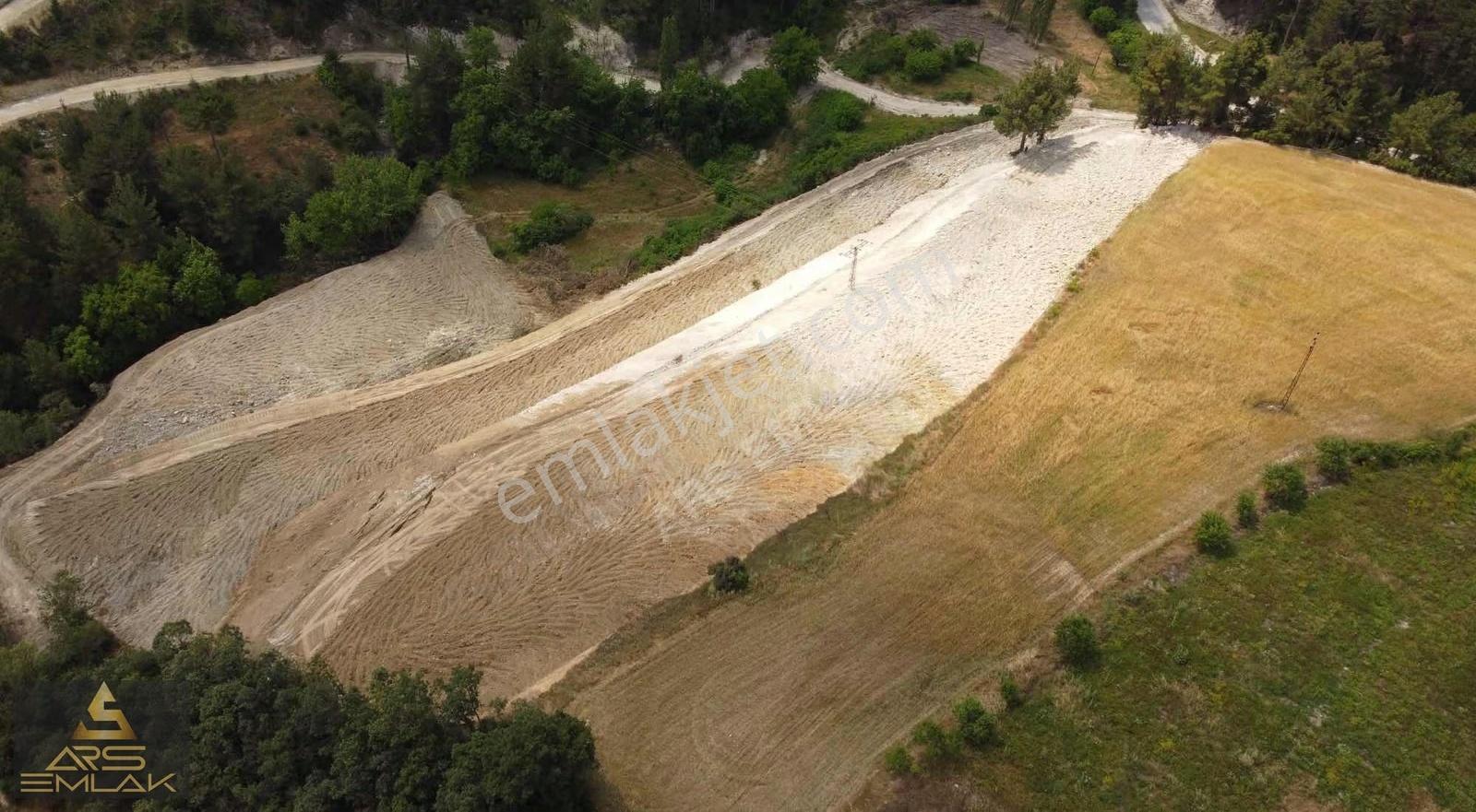 Ars Gayrimenkul'den Satılık Tarla Buldan Gülalan 20.000 M2 - Görsel 15