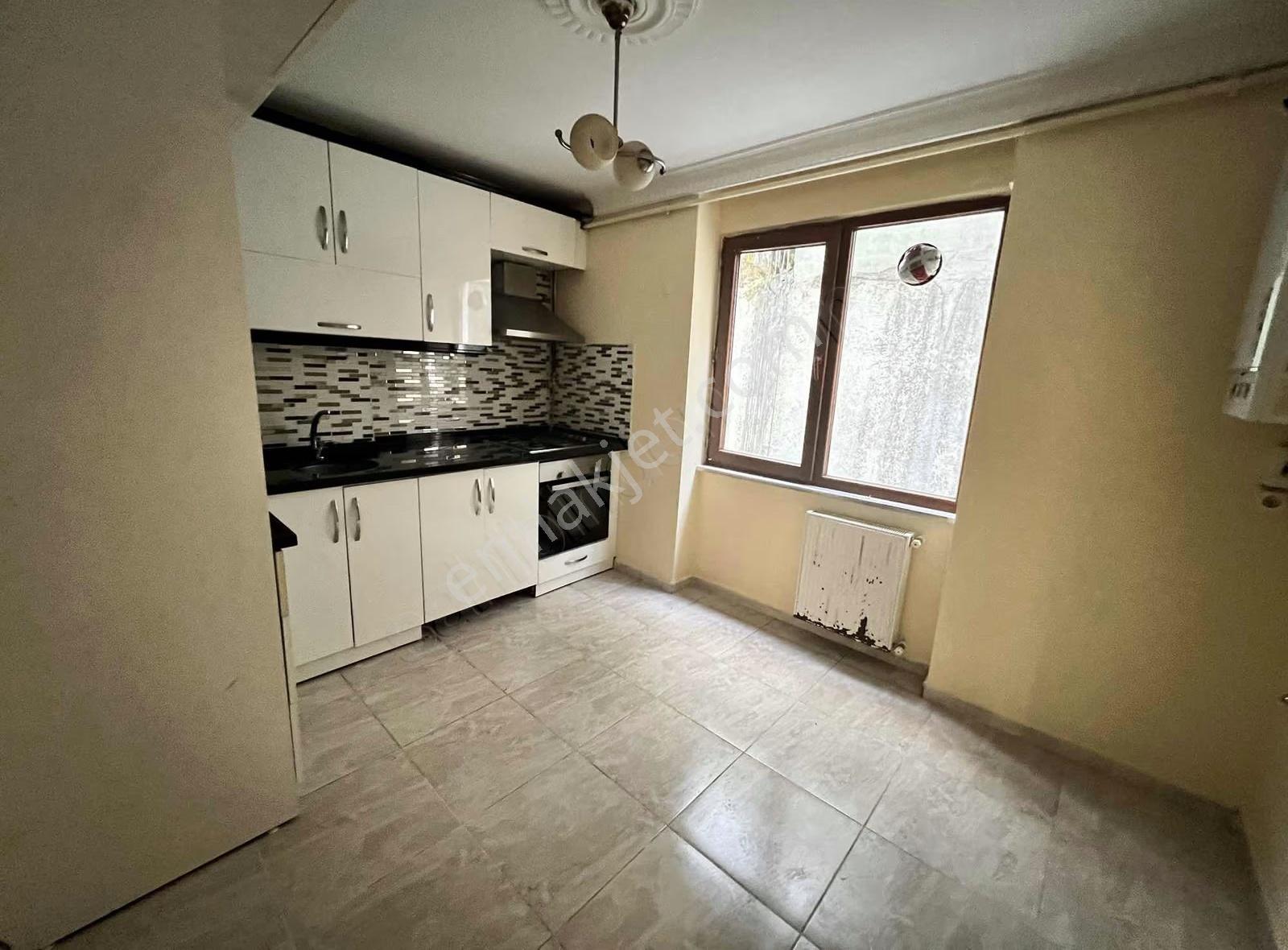 Arnavutkoy Mimar Sinan Okul Yani Kiralık Ters Dubleks Daire - Görsel 6