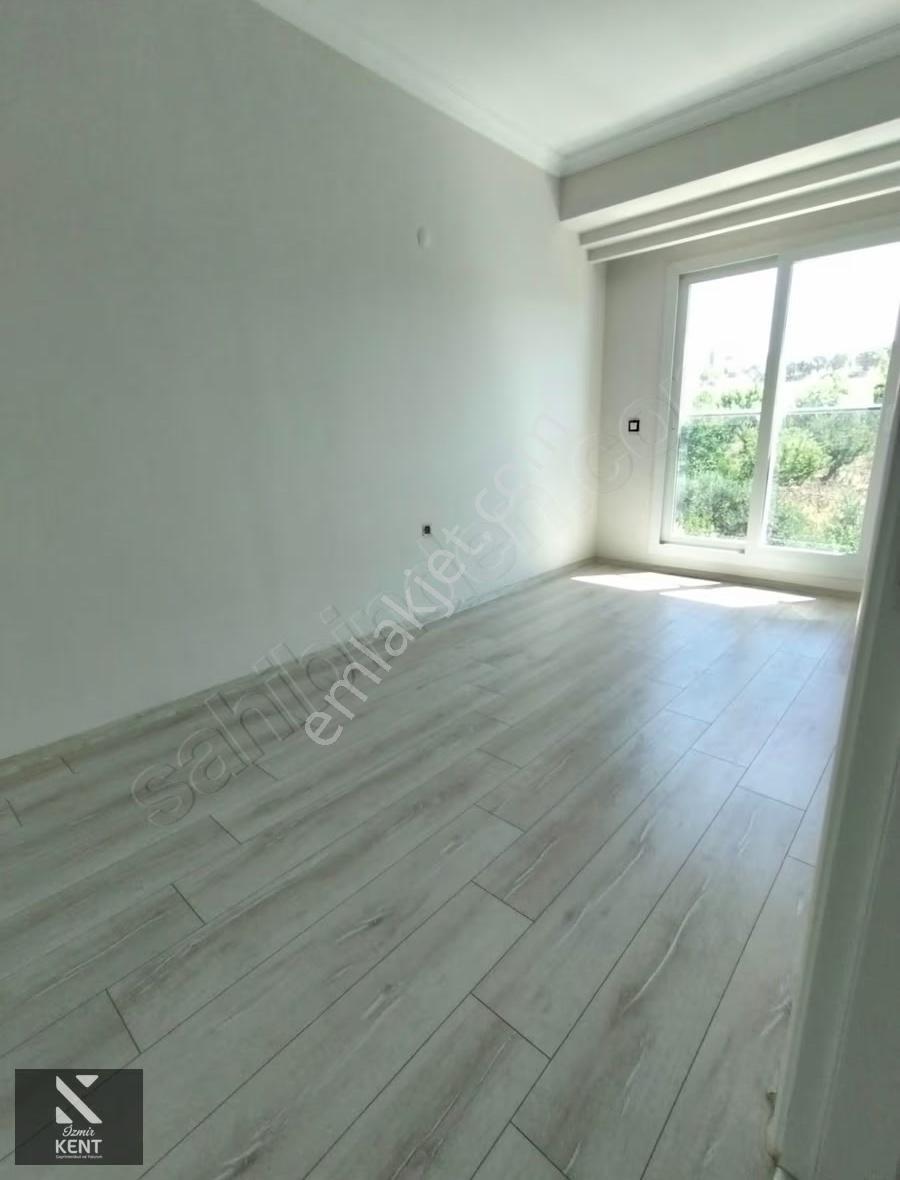 Kemalpaşa Ulucak Satılık 3+1 Daire 130 M2 Kapalı Mutfak Asansör - Görsel 27