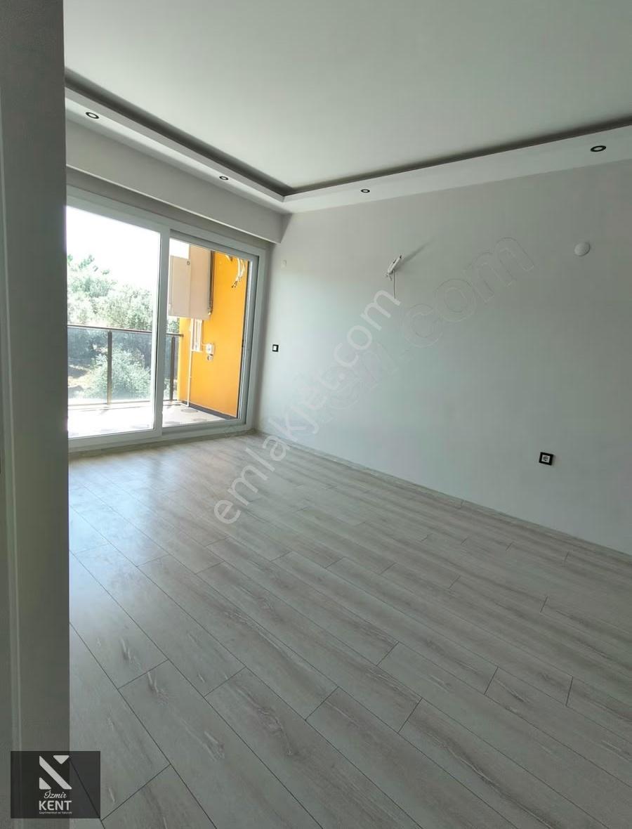 Kemalpaşa Ulucak Satılık 3+1 Daire 130 M2 Kapalı Mutfak Asansör - Görsel 30