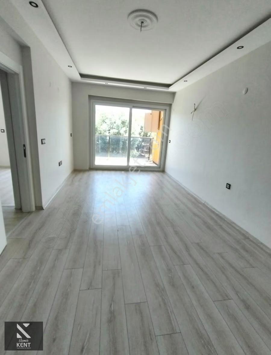 Kemalpaşa Ulucak Satılık 3+1 Daire 130 M2 Kapalı Mutfak Asansör - Görsel 5