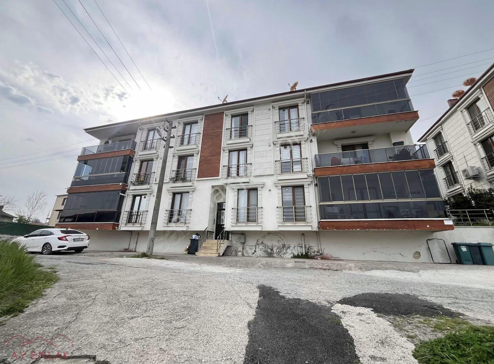 Merkeze Yakın Doğa Ve Deniz Manzaralı Cam Balkonlu 3+1 Daire.