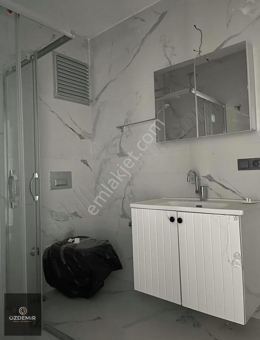 Cumhuriyet Mah Deniz Tarafı Kiralık Sıfır Geniş 2+1 100 M2 Daire - Görsel 17