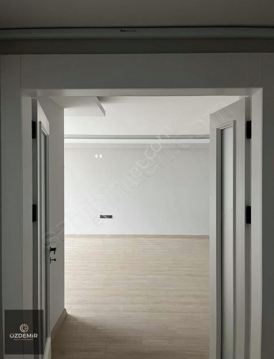 Cumhuriyet Mah Deniz Tarafı Kiralık Sıfır Geniş 2+1 100 M2 Daire - Görsel 15