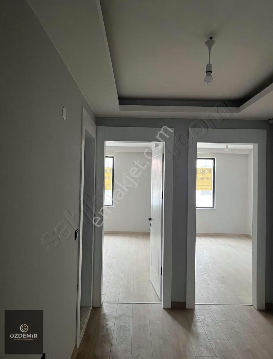 Cumhuriyet Mah Deniz Tarafı Kiralık Sıfır Geniş 2+1 100 M2 Daire - Görsel 19