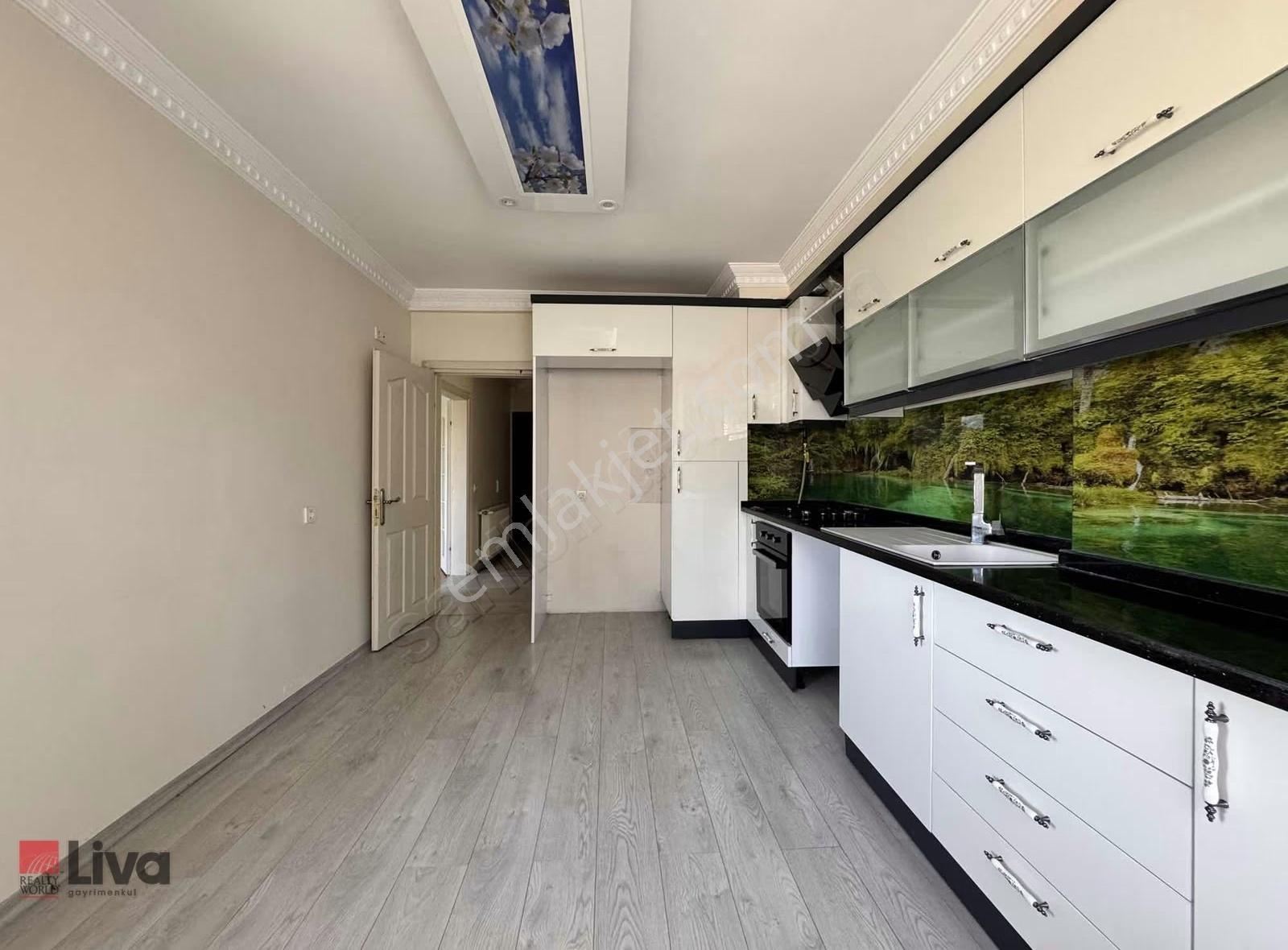 Livadan Bahçelievler De Önü Açık 170 M2 Ebeveyn Banyolu 3+1 - Görsel 22