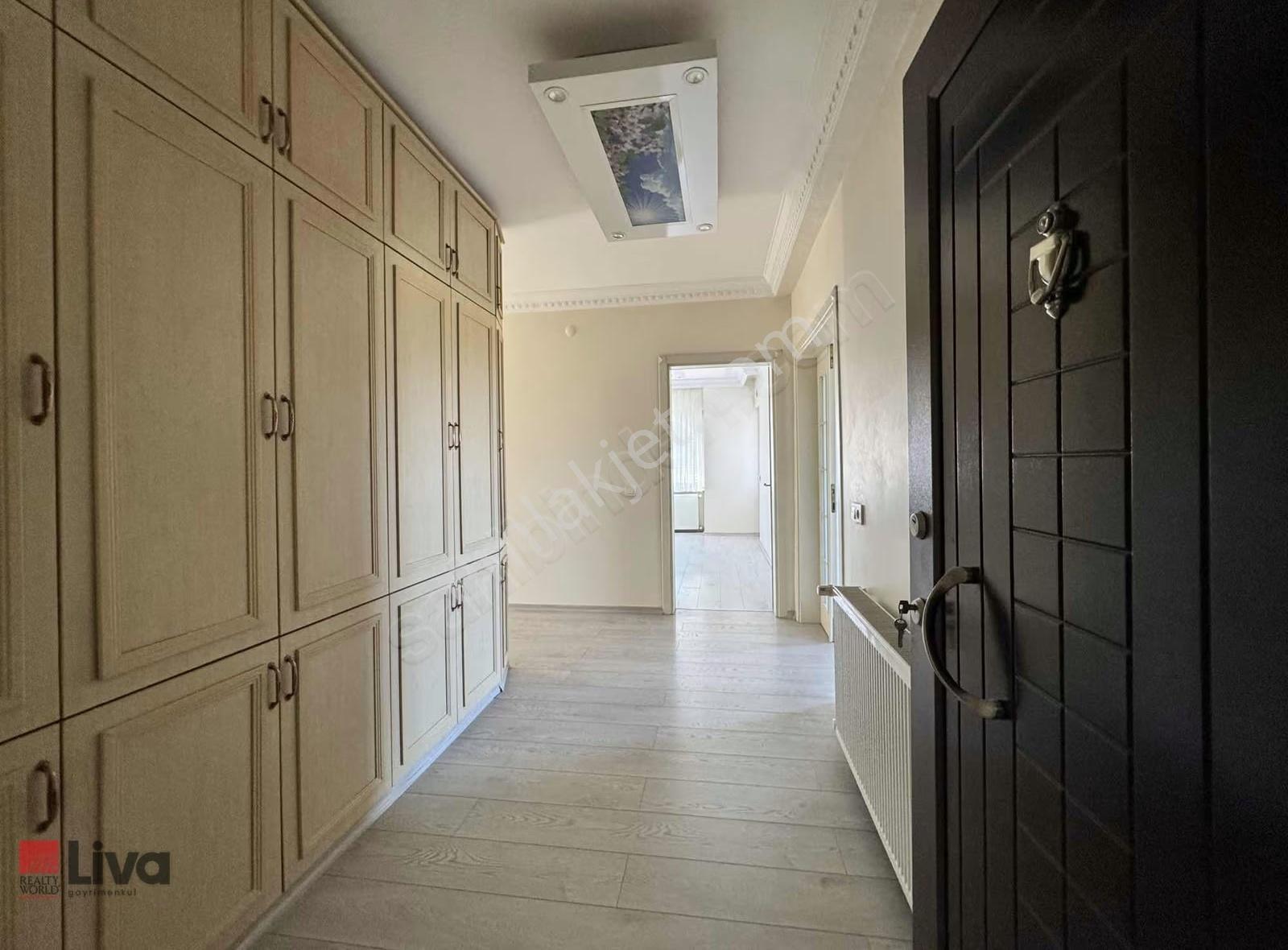 Livadan Bahçelievler De Önü Açık 170 M2 Ebeveyn Banyolu 3+1 - Görsel 7