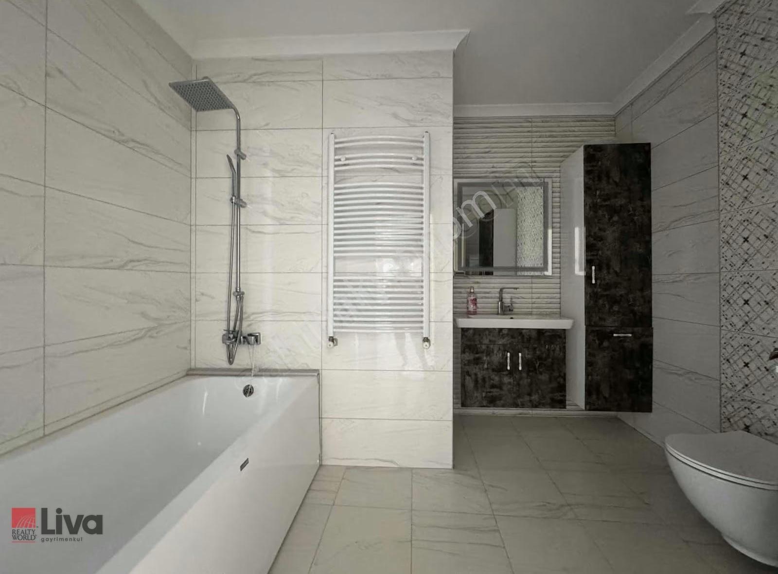 Livadan Bahçelievler De Önü Açık 170 M2 Ebeveyn Banyolu 3+1 - Görsel 4