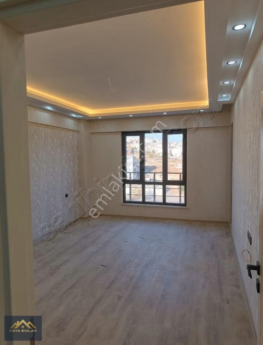 Geylanide Kiralık Ful Bakımlı Kat Bahçeli 2,5+1 Daire - Görsel 4