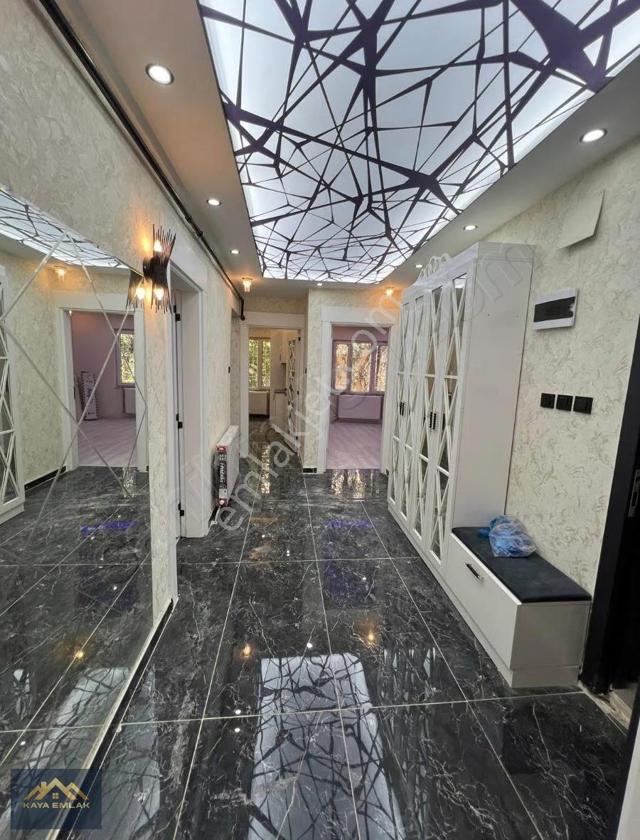 İstiklal'de Cadde Üzeri Ful Bakımlı Ara Kat 3+1 Kattan Bölme Dai - Görsel 12
