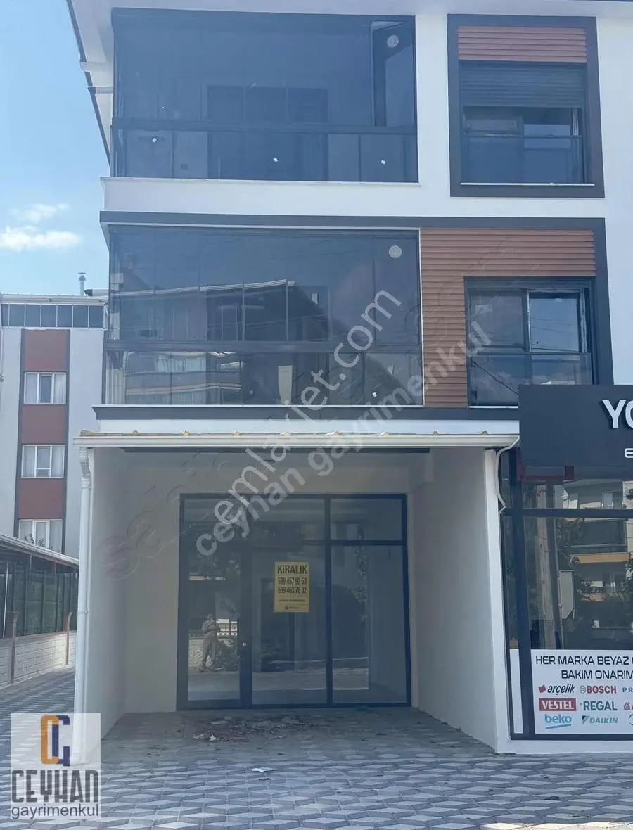 Efendi Mahallesi'nde Kiralık 75m² Dükkan