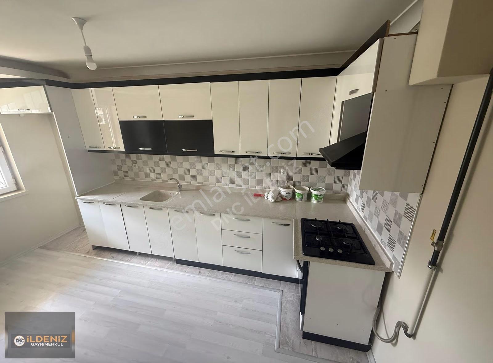 Giriş Katı Kiralık 2+1 Daire, 90m², Kombili - Görsel 34