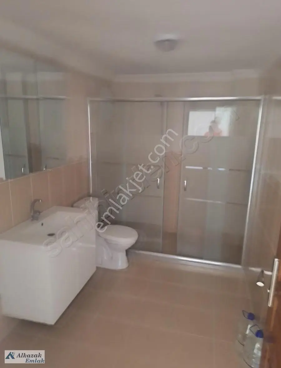 Alcı Mahallesi Bengü Sitesinde Yapılı Kiralık 3+1 Daire - Görsel 5