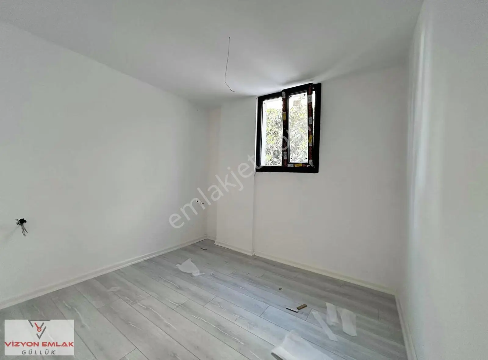 Muğla Milas Güllük Mah. Denşz Manzaralı Bahçeli Satılık Daire - Görsel 2