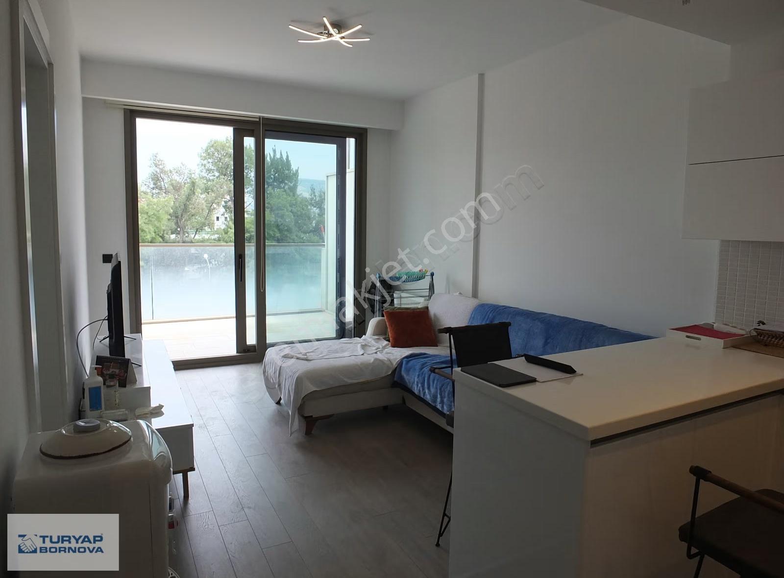 Turyap Bornova'dan Folkart İncity'de Kiralık Eşyalı 1+1 Daire - Görsel 6