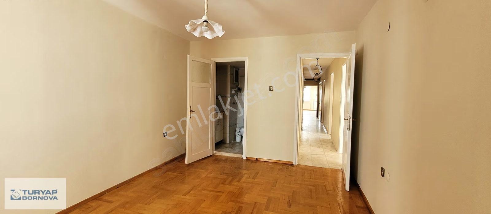 Bornova Büyük Park Ve Peterson Köşkü Yakını Kiralık 4+1 Daire - Görsel 23