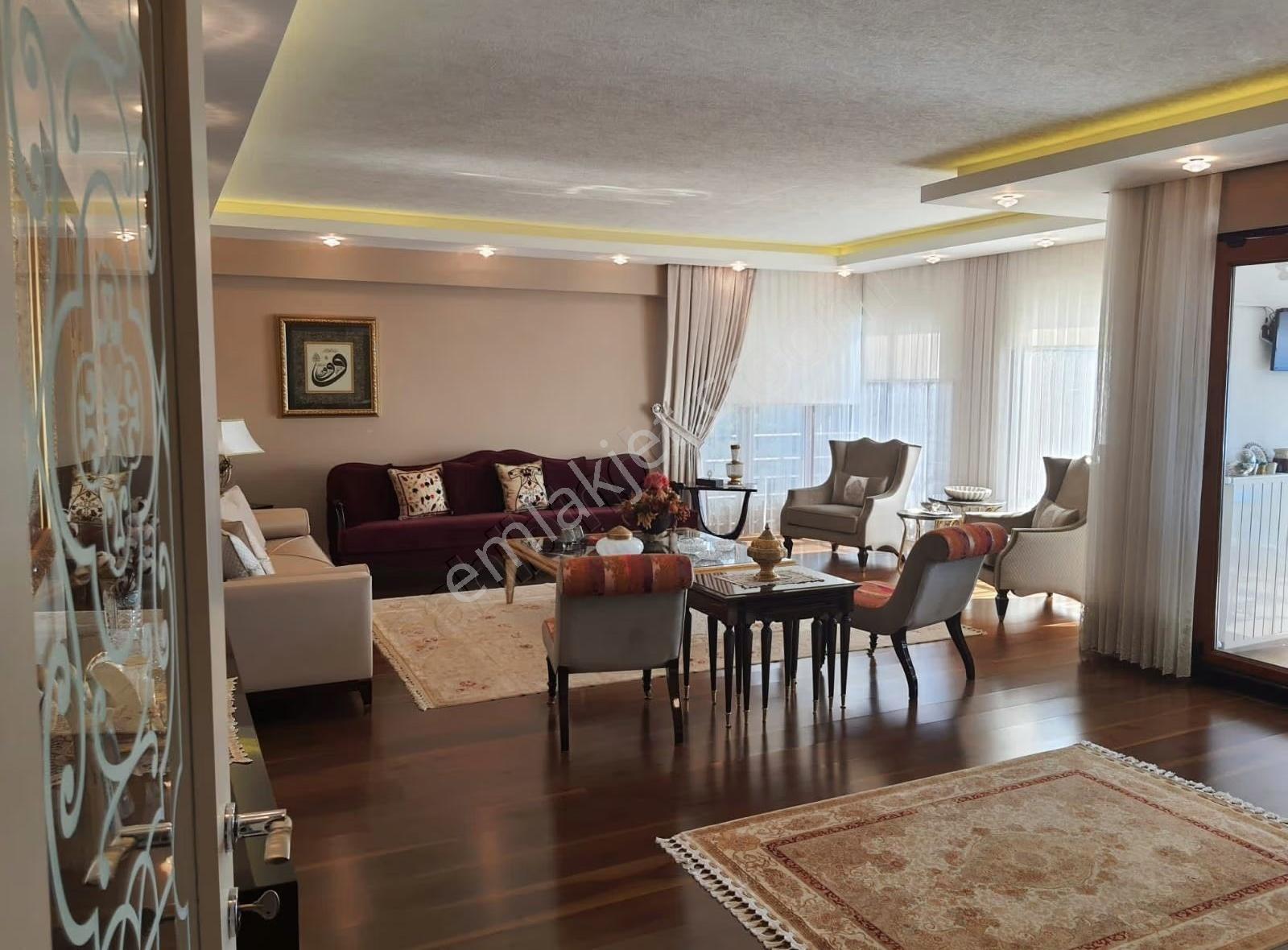 Gemlikte Full Deniz Manzaralı Satılık 5+1 Dubleks Daire. - Görsel 8