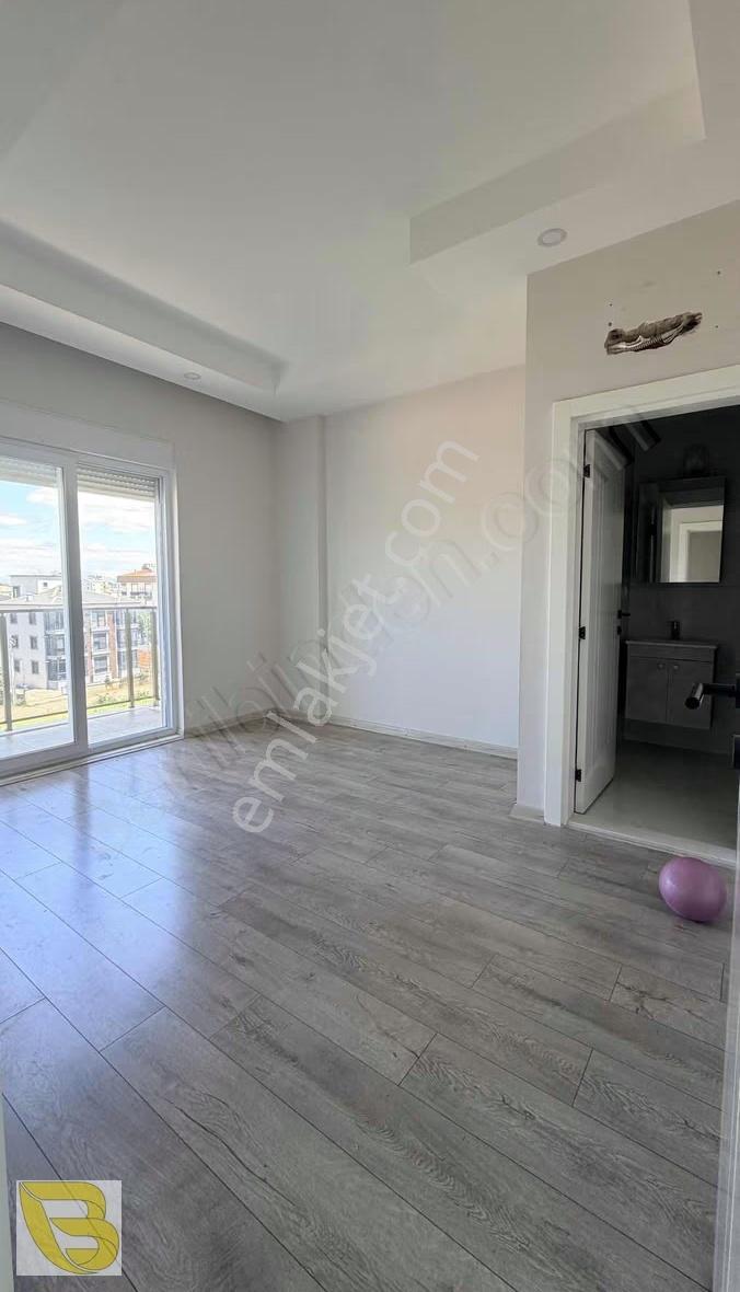 Bahçeyaka Mah. Katta Lüx 3+1 Havuzlu Sitede Satılık Daire - Görsel 16