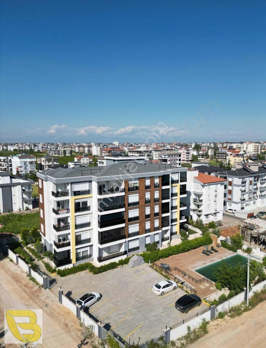 Bahçeyaka Mah. Katta Lüx 3+1 Havuzlu Sitede Satılık Daire