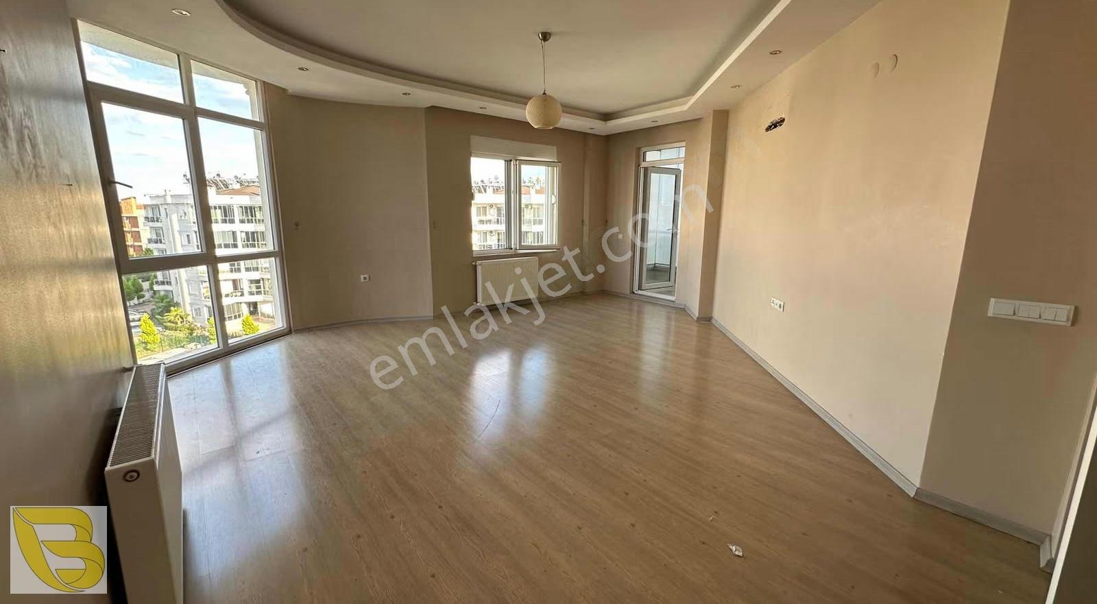 Berapark'tan Havuzlu Sitede Kiralık 3+1 D.gazlı Lüks Daire - Görsel 32