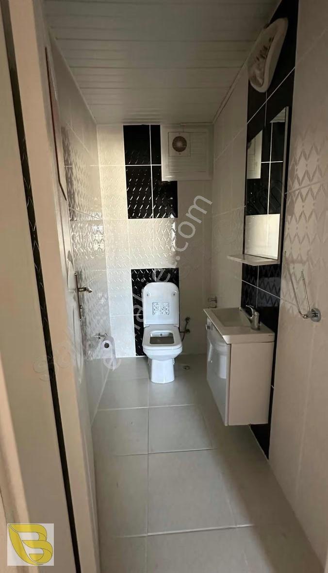 Berapark'tan Havuzlu Sitede Kiralık 3+1 D.gazlı Lüks Daire - Görsel 23