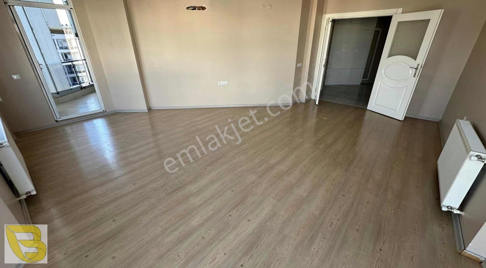 Berapark'tan Havuzlu Sitede Kiralık 3+1 D.gazlı Lüks Daire - Görsel 28