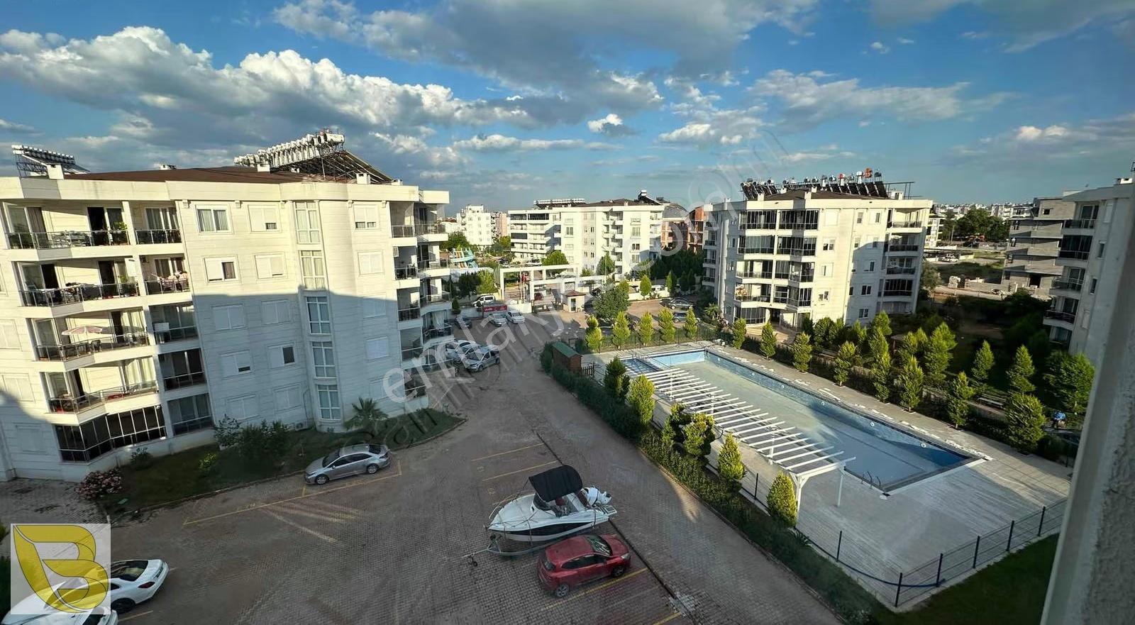 Berapark'tan Havuzlu Sitede Kiralık 3+1 D.gazlı Lüks Daire - Görsel 31
