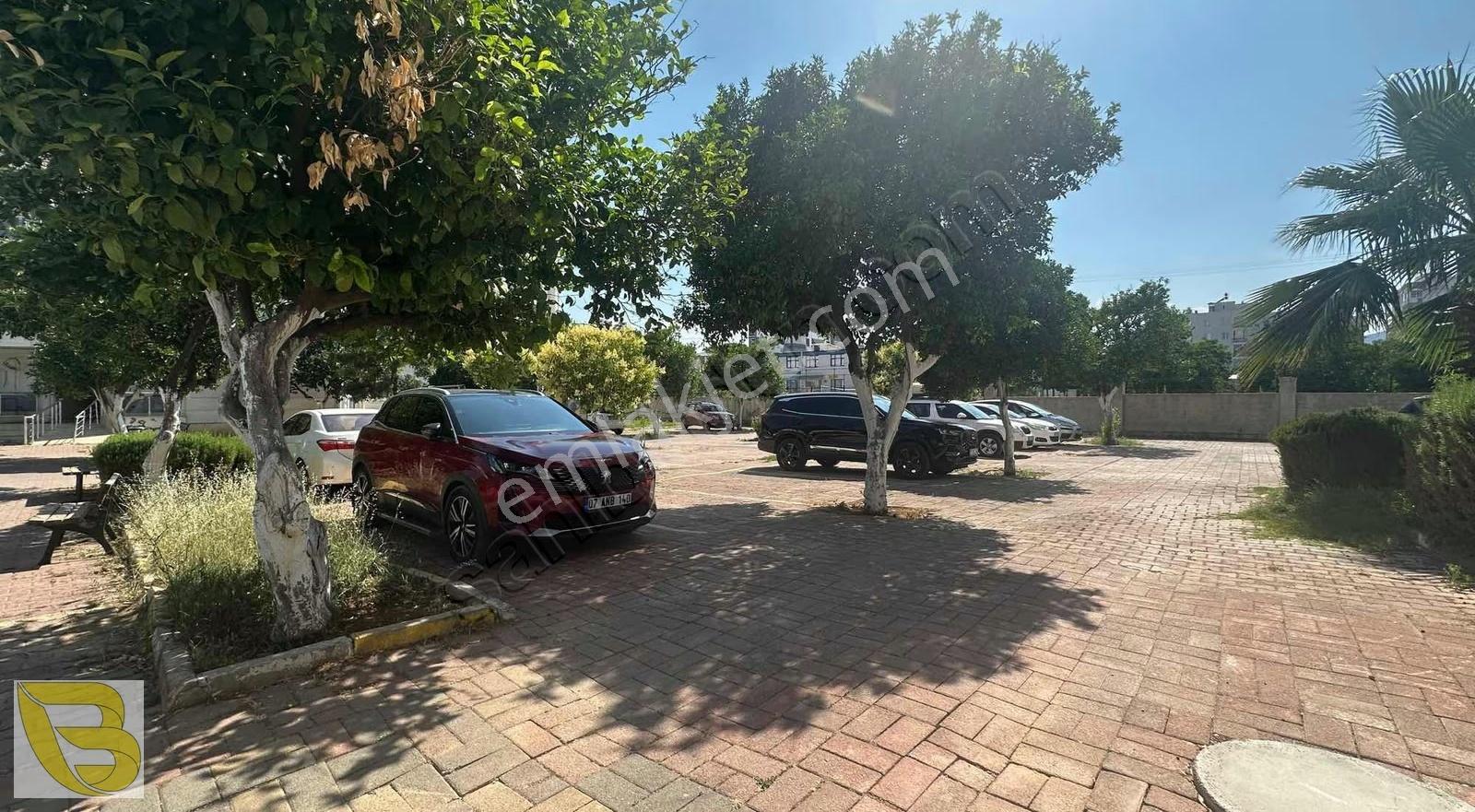 Berapark'tan Havuzlu Sitede Kiralık 3+1 D.gazlı Lüks Daire - Görsel 2