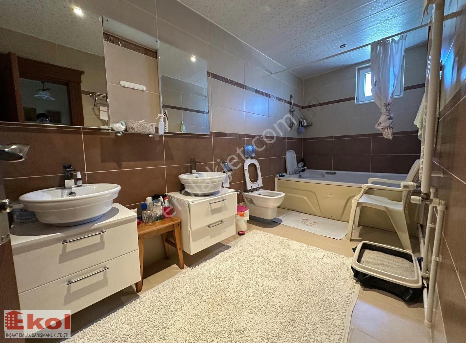 Çamyuva'da Satılık Müstakil 1023 M2 Arsa İçerisinde 2 Villa - Görsel 13