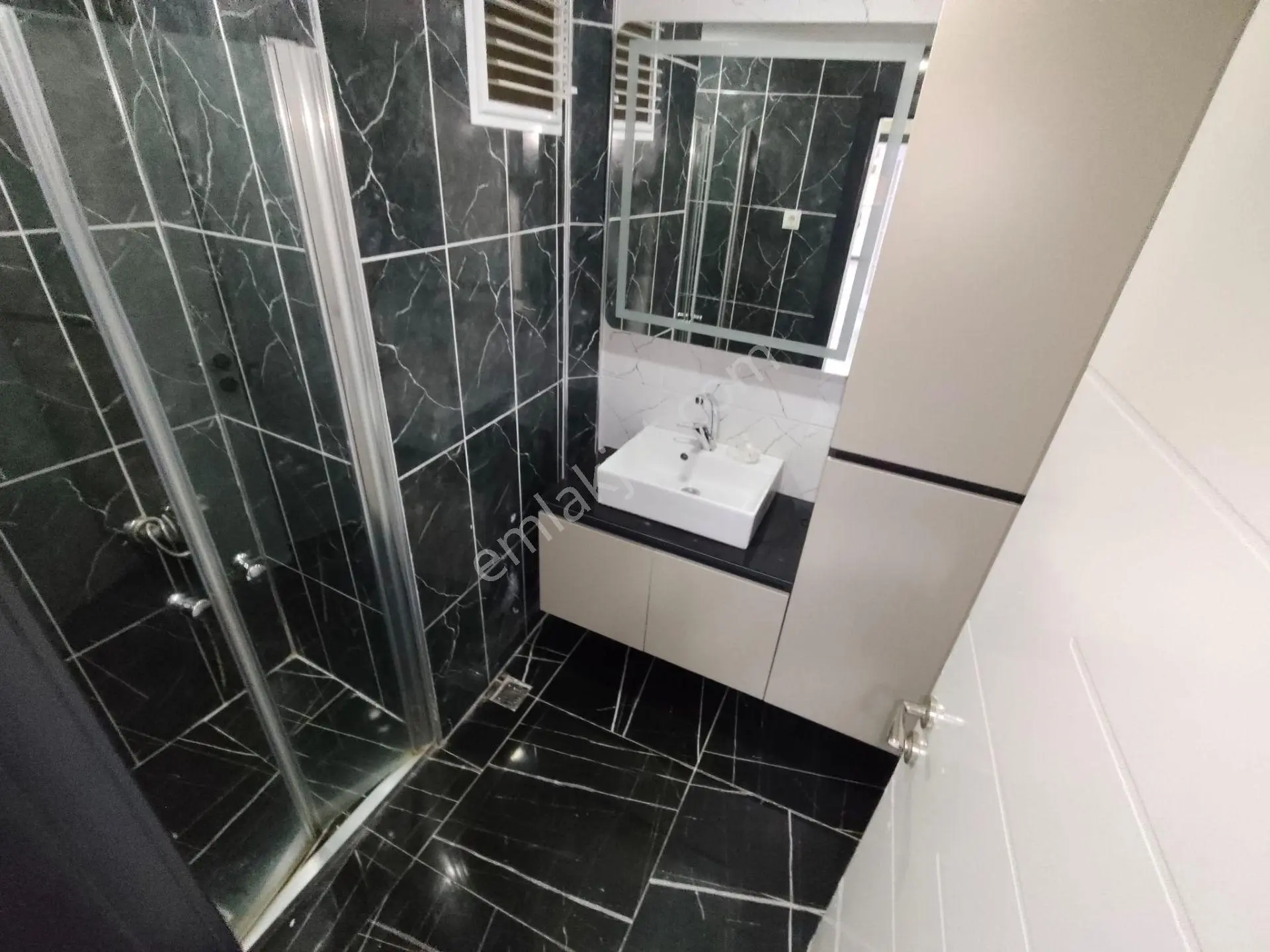 Yılmaz Gayrimenkul Den Mareşal Çakmak Mah 3+1 Lüx Yapılı Yüksek Giriş 3.799 Pz Kupon Daire - Görsel 34