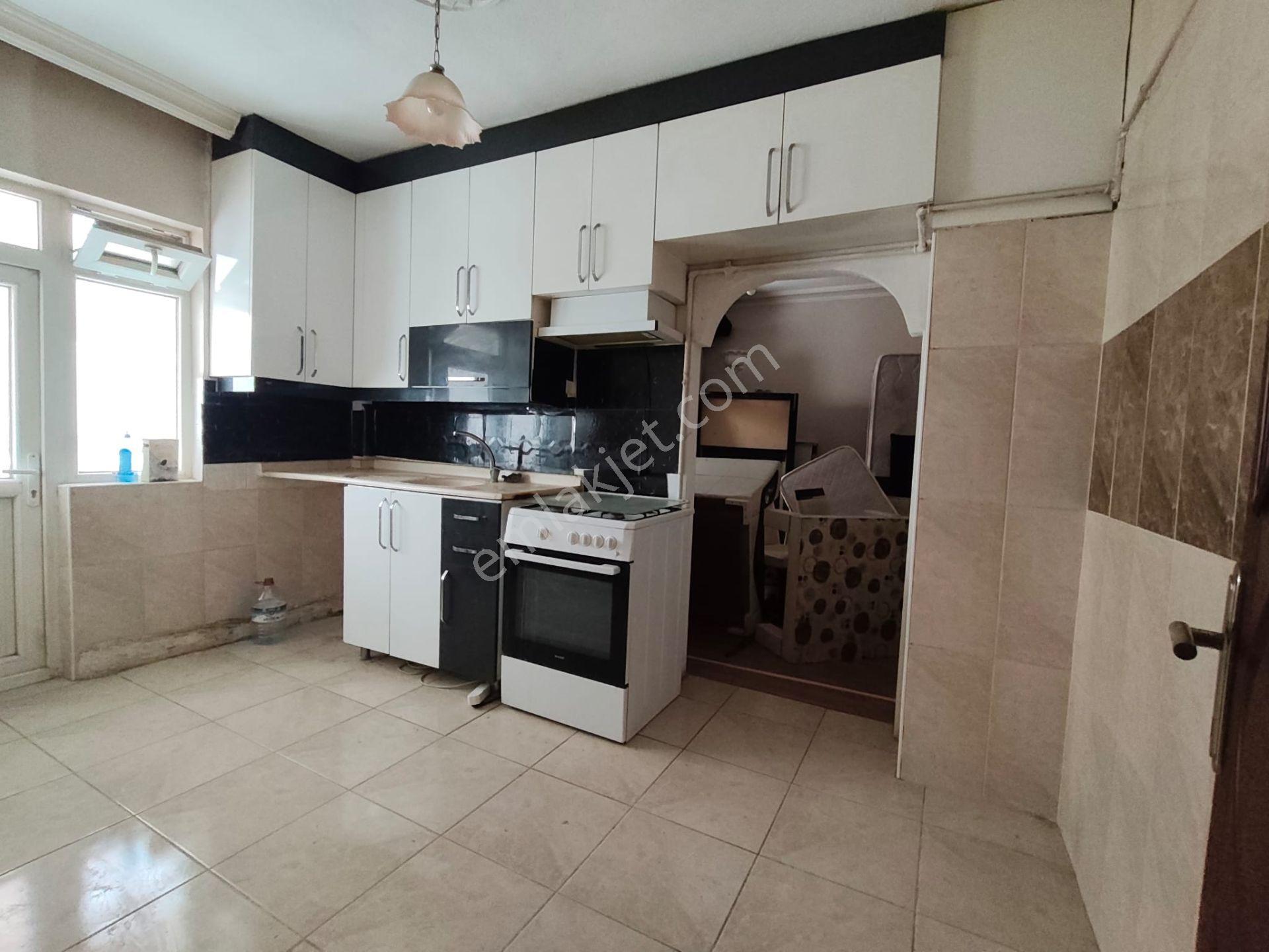 Yılmaz Gayrimenkul Den Malazgirt Mah 4+1 Arakatta Kiralık Cadde Üzeri 25 Bin Tl Daire - Görsel 29