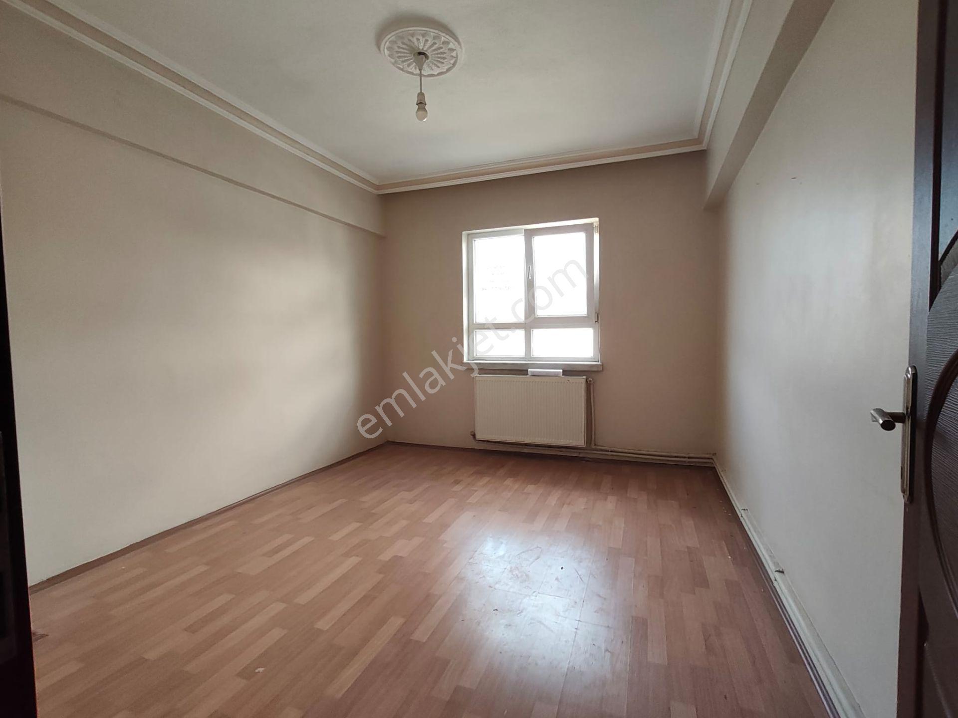 Yılmaz Gayrimenkul Den Malazgirt Mah 4+1 Arakatta Kiralık Cadde Üzeri 25 Bin Tl Daire - Görsel 16