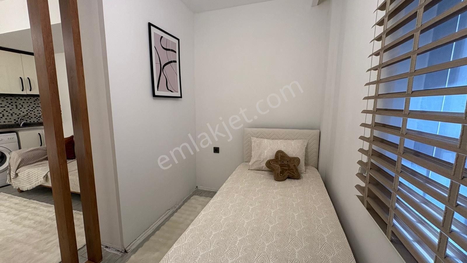 Asmalıevler Mahallesinde Yerden Isıtmalı Eşyalı 1+0 Satılık Apart - Görsel 12