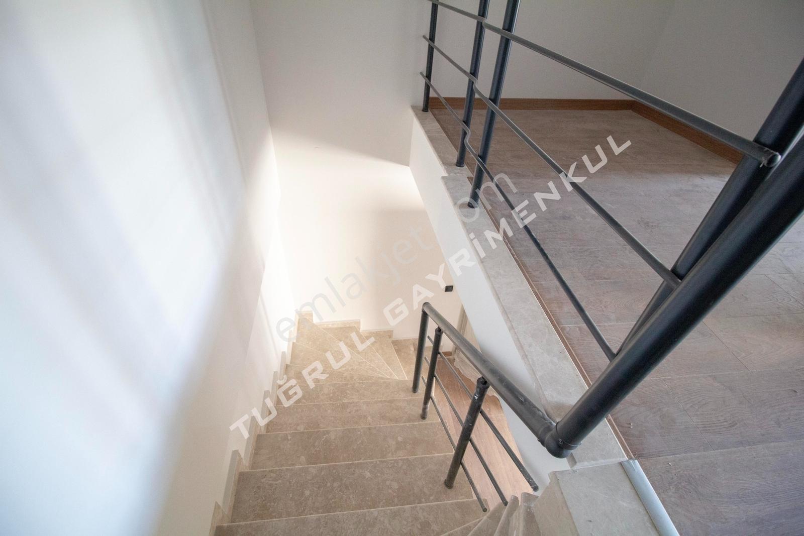 Çalı Site İçerisinde 2+1 Dubleks Asansörlü Kiralık Daire - Görsel 9
