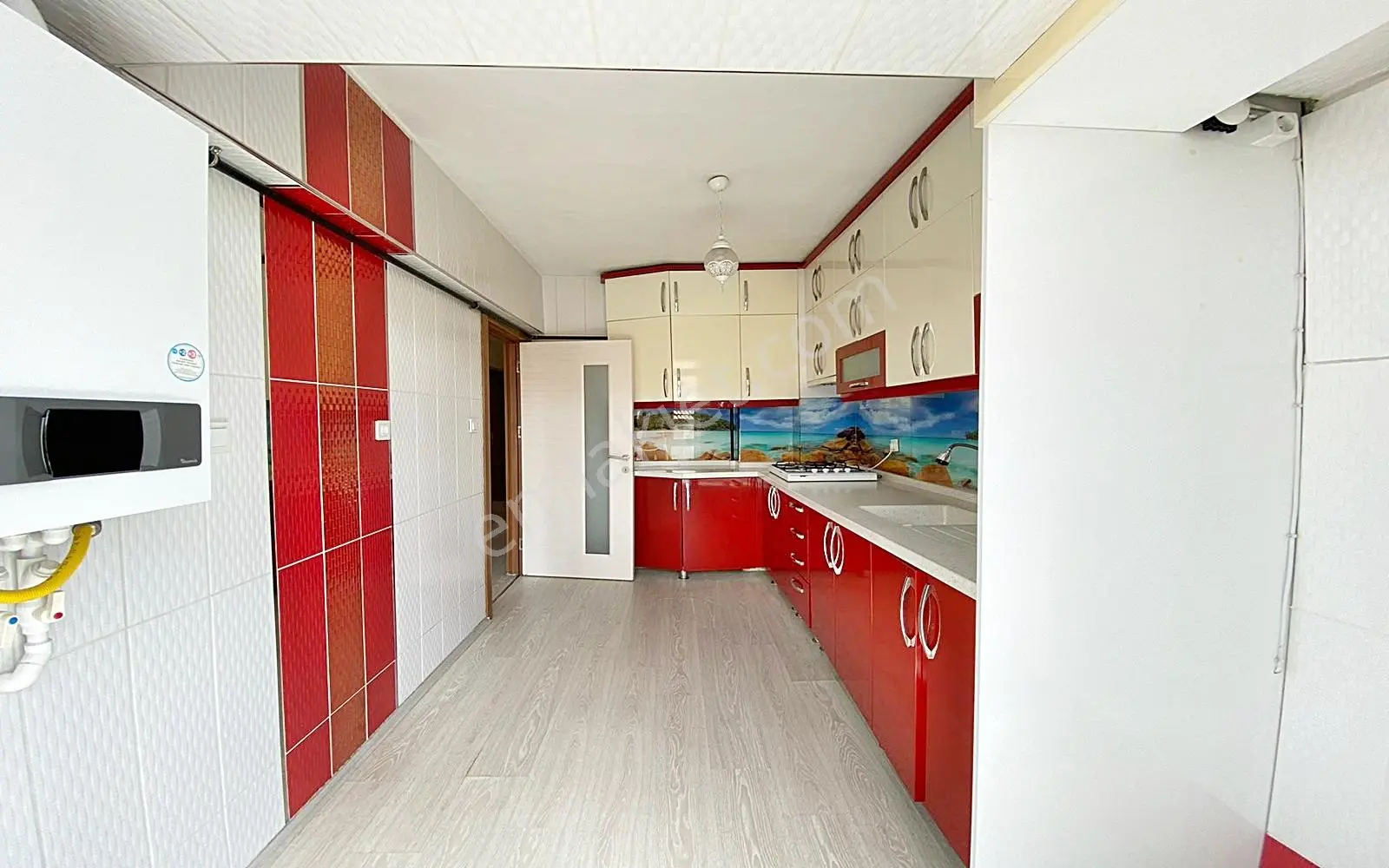 Bağlarbaşı Metroya 5 Dakika Bursa Caddesi Üzeri Katta 3+1 Daire - Görsel 32