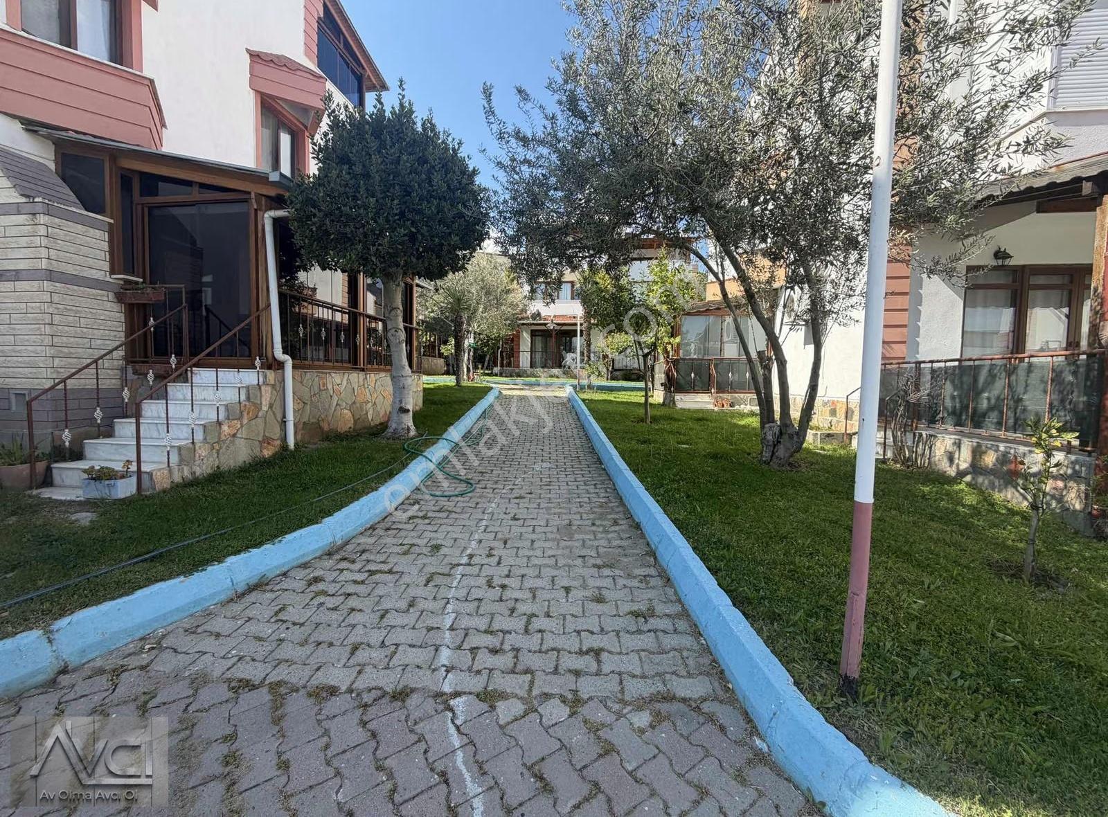 Avcı'dan Pembe Evler Sitesi Altınoluk 3+1 Havuzlu Otoparklı - Görsel 4