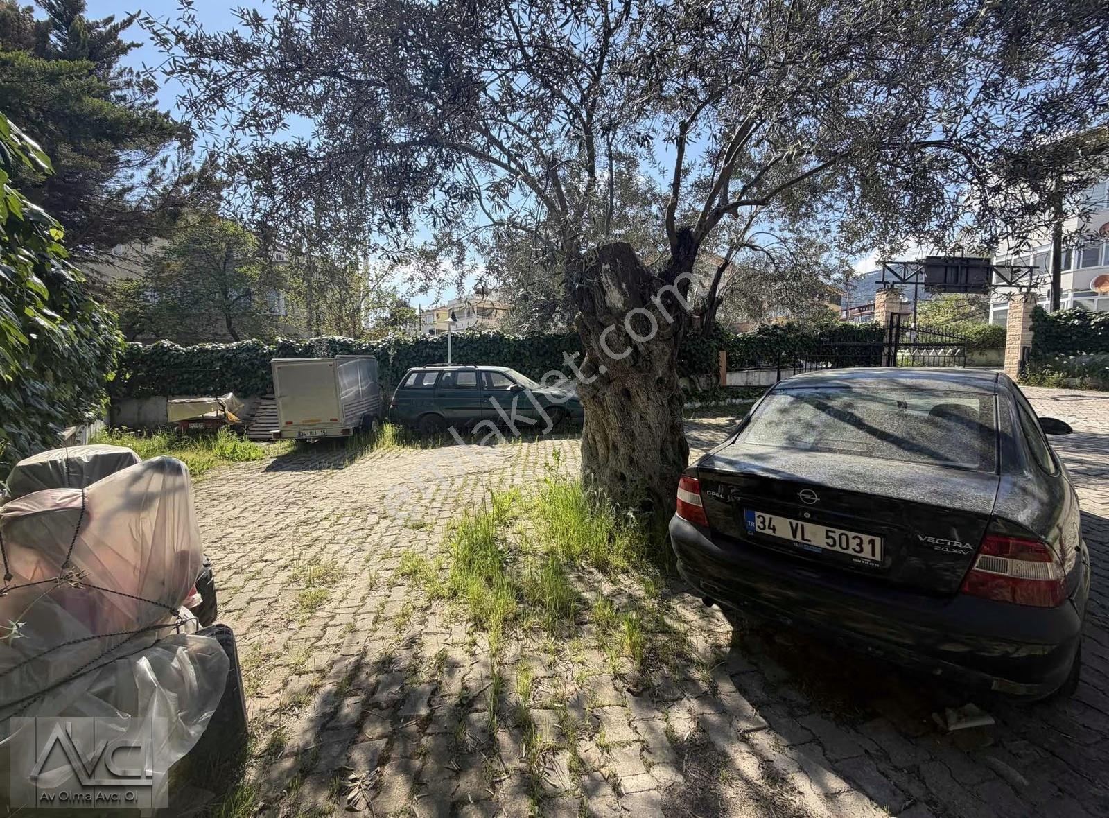 Avcı'dan Pembe Evler Sitesi Altınoluk 3+1 Havuzlu Otoparklı - Görsel 3